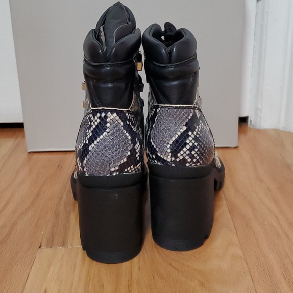 Marc Fisher kini2 - Picture 3 of 8